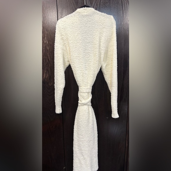 SKIMS Cozy Knit Long Robe - Picture 2 of 9